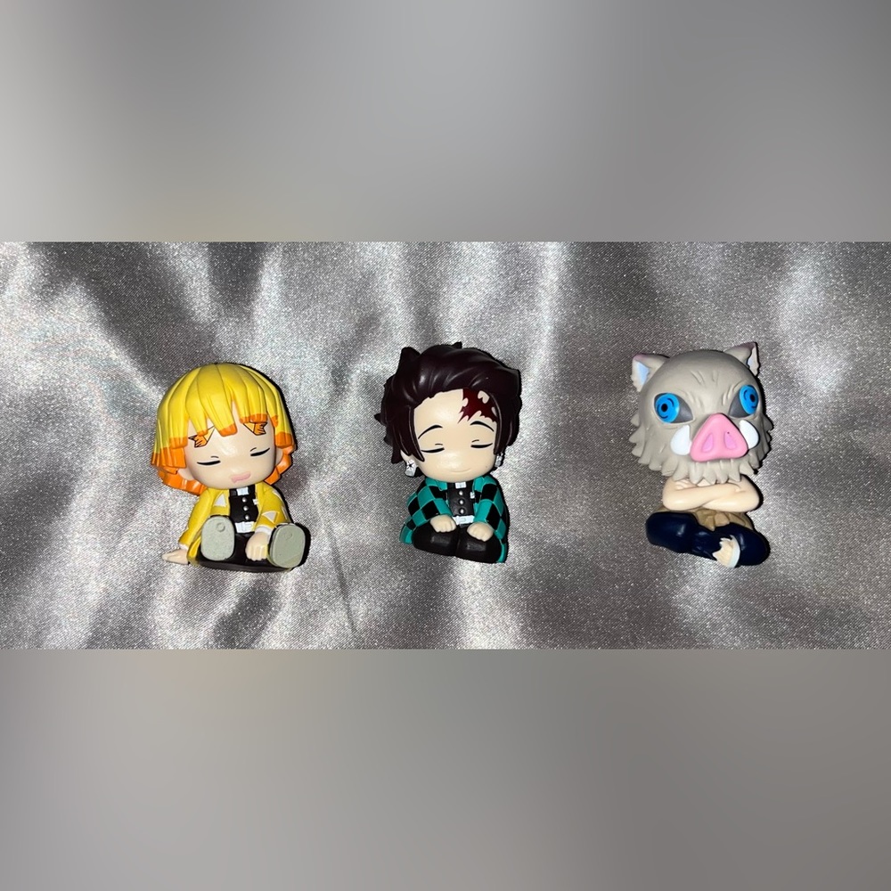 Demon Slayer Sleeping Figures Set